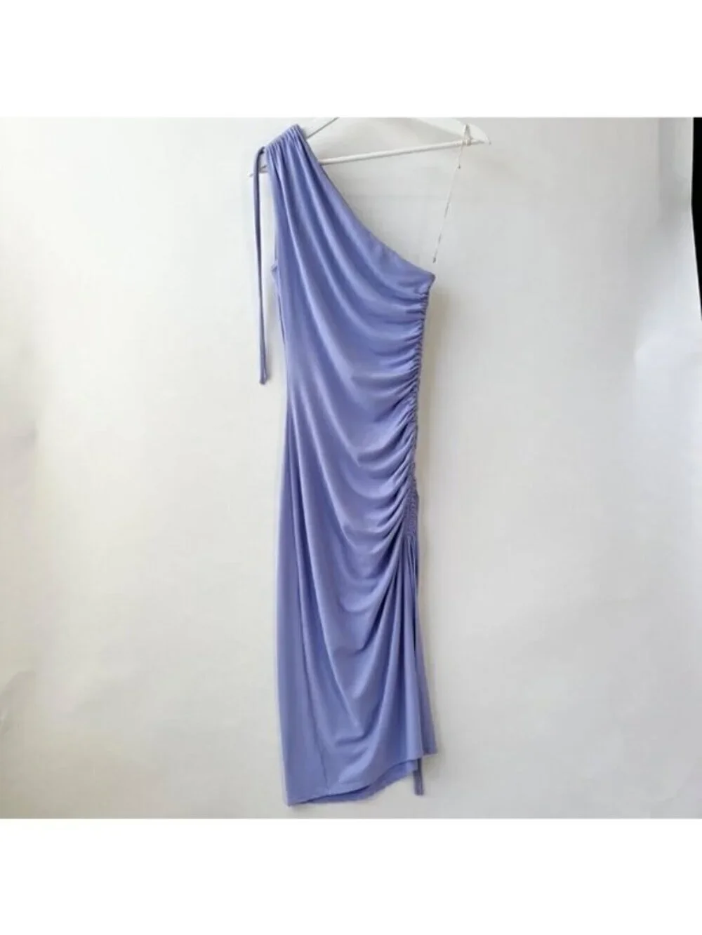 Susana Monaco Gathered side split one shoulder midi dress O1